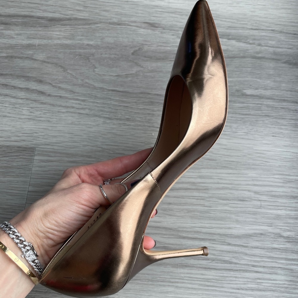 Luxury gold Casadei pumps high heels
